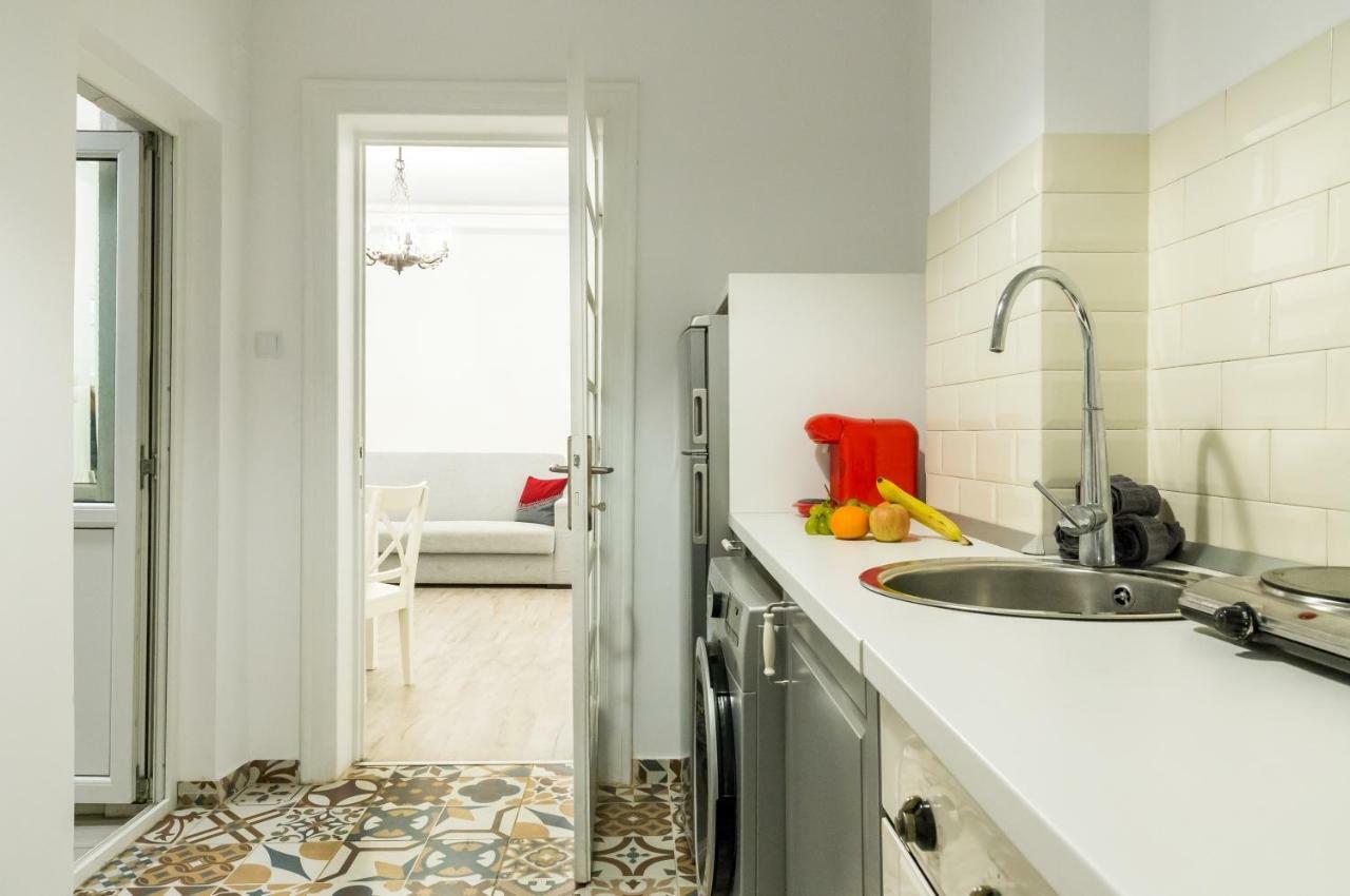 White Nights Of Old Town Bucharest Appartement Buitenkant foto