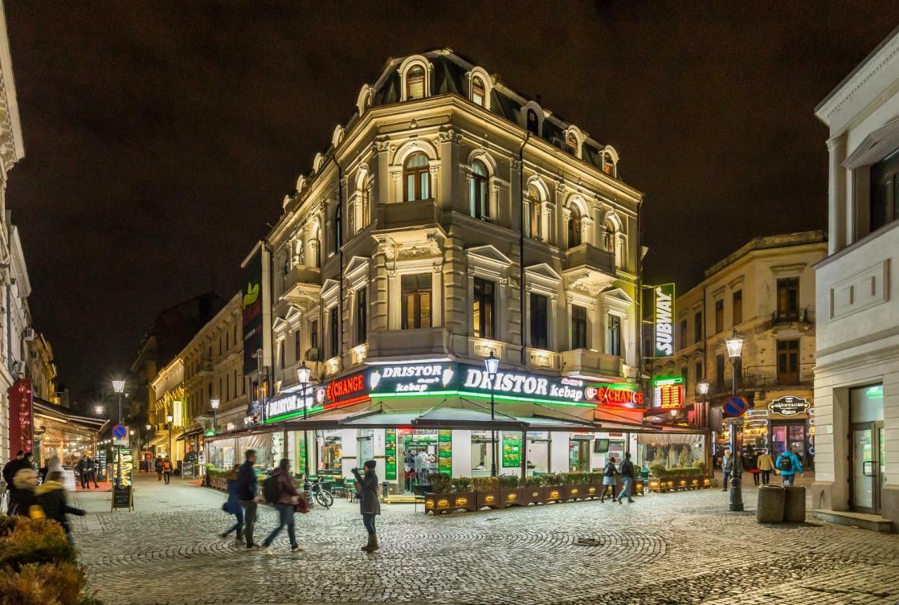 White Nights Of Old Town Bucharest Appartement Buitenkant foto